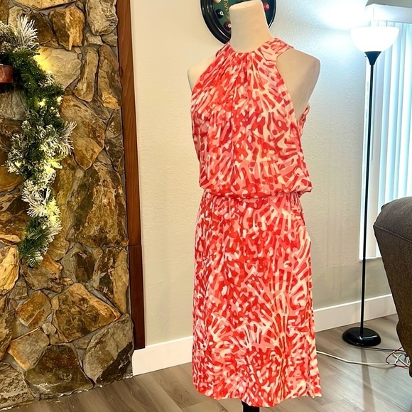 St. John,Silk Poppy,Pocketed,Side-Drawstring Dress,Yacht Wear,Luxury,EUC, Size 8 - Picture 3 of 16